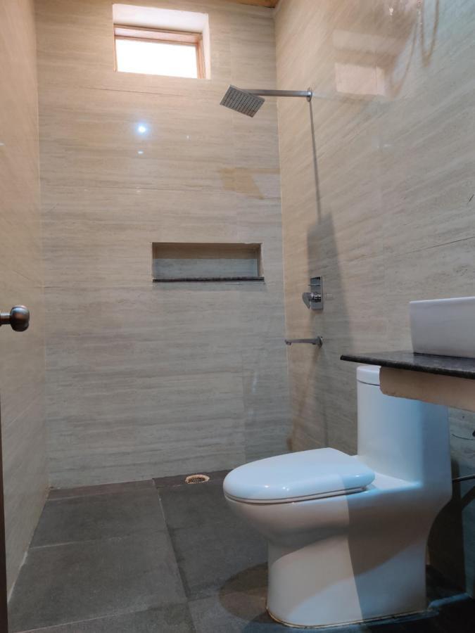 Hotel Kunwar Residency Rishīkesh Zimmer foto